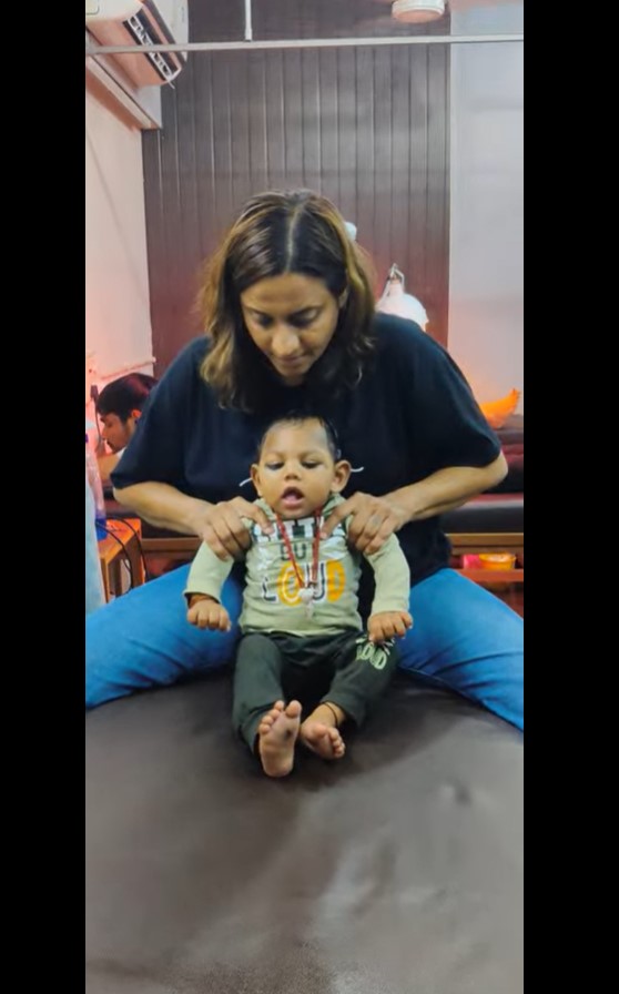 Pediatric Physiotherapy Session